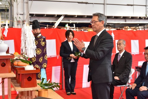 玉串奉典：内海交通株式会社 代表取締役　坂本　洋之助　殿